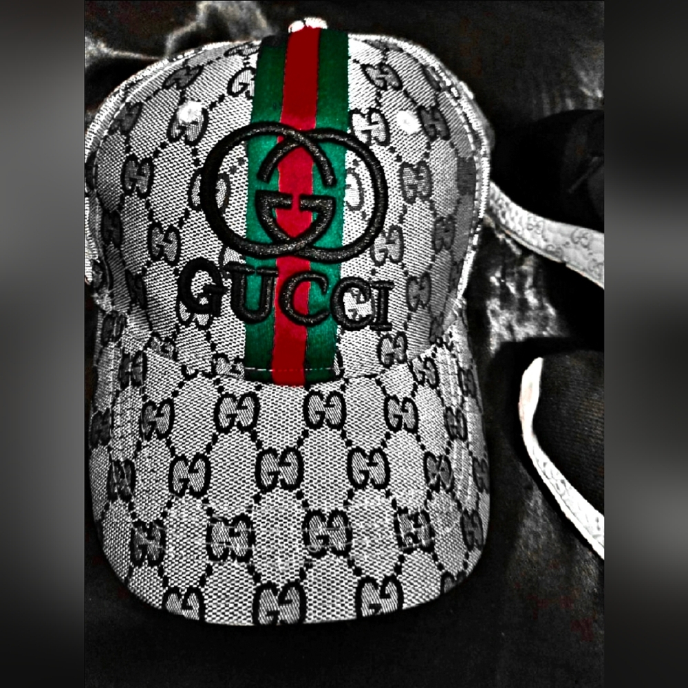 Gucci Original Monogram Gray Supreme Canvas Hat - Picture 2 of 13